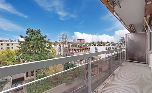 Apartment in Saint James-Delabordère, Neuilly-sur-Seine, France 1