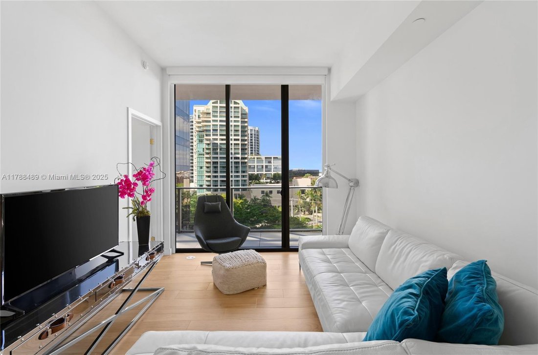Condo in Miami, Florida, United States 5 - 16641506