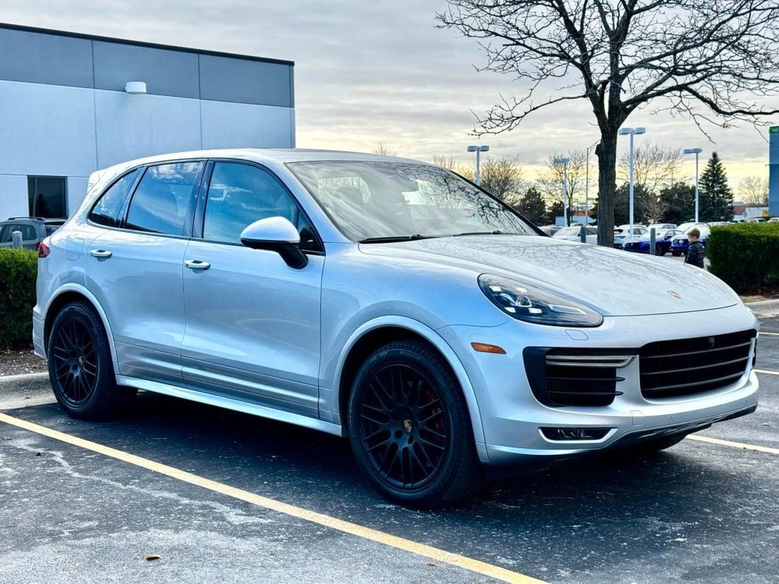 Suv in Naperville, IL, United States 4 - 16628467