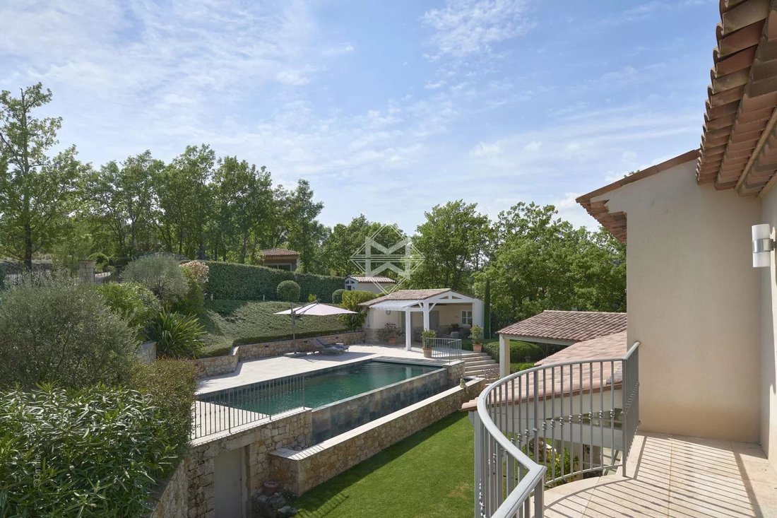 Estate in Tourrettes, Provence-Alpes-Côte d'Azur, France 2 - 16647368