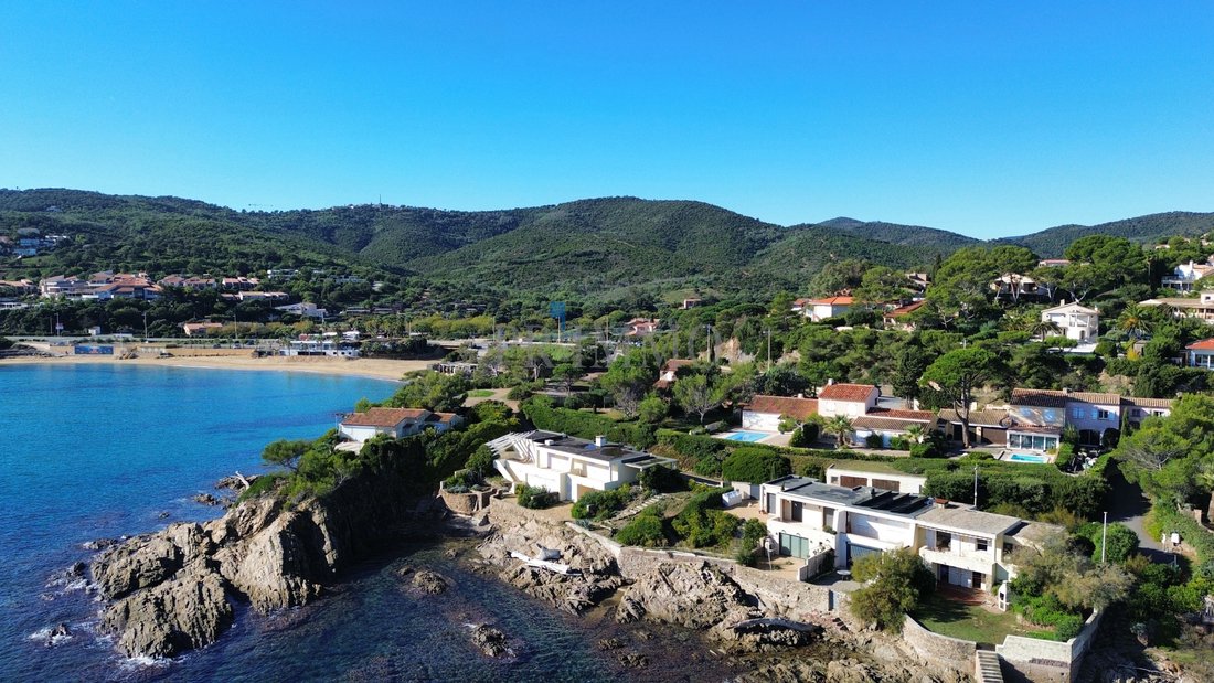 Villa in Frejus, Provence-Alpes-Côte d'Azur, France 1 - 16631256
