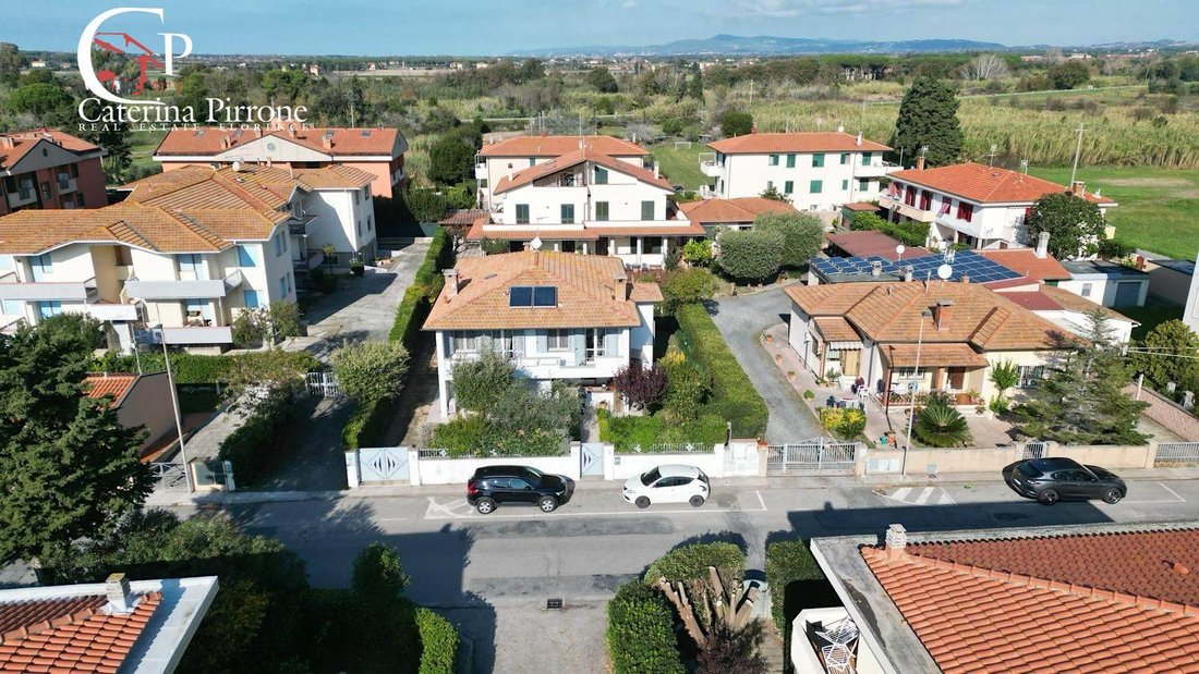 Villa in Marina di Cecina, Cecina, Tuscany 3 - 16648014