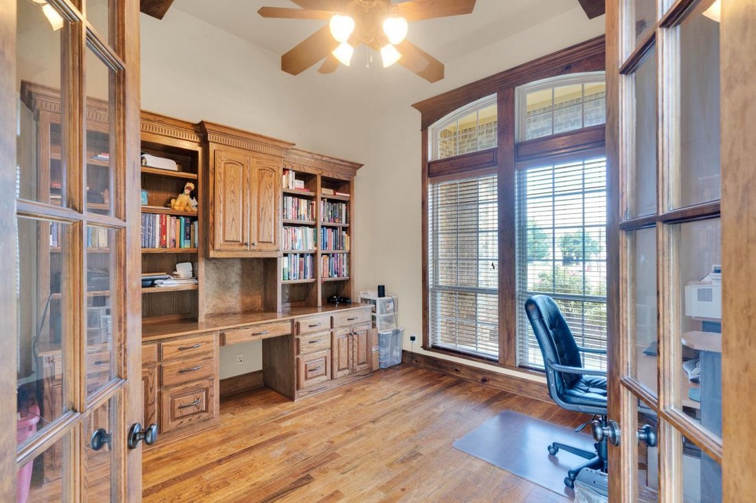 House in Midlothian, Texas, United States 5 - 16642698