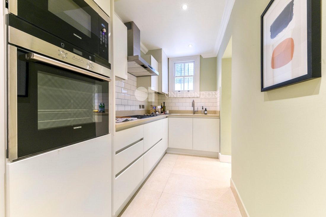 Apartment in South Kensington, Kensington And Chelsea, England 2 - 16631207