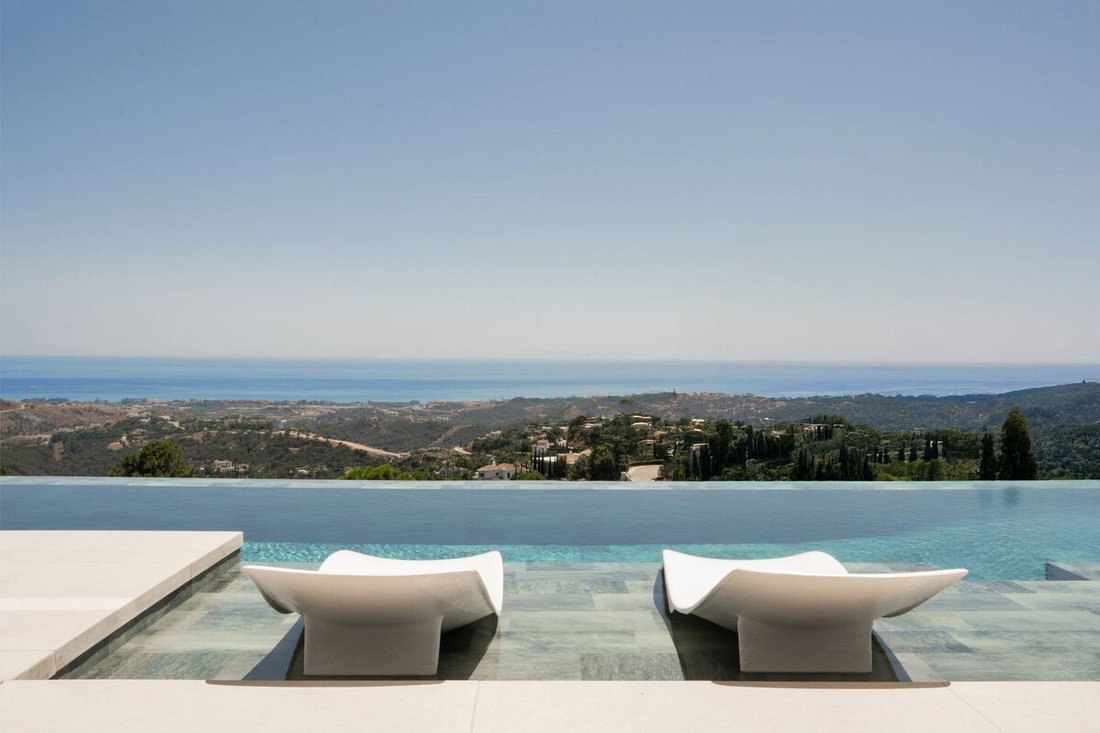 Villa in Benahavis, Andalusia, Spain 2 - 16630390
