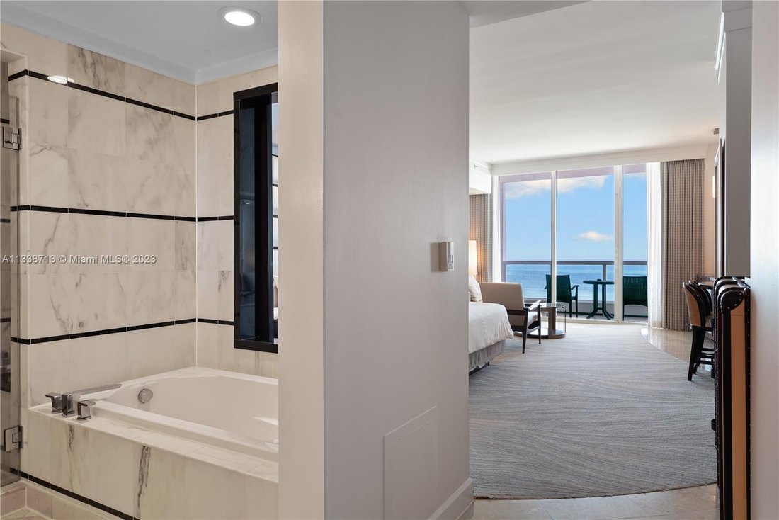 Condo in Miami Beach, Florida, United States 4 - 16638677