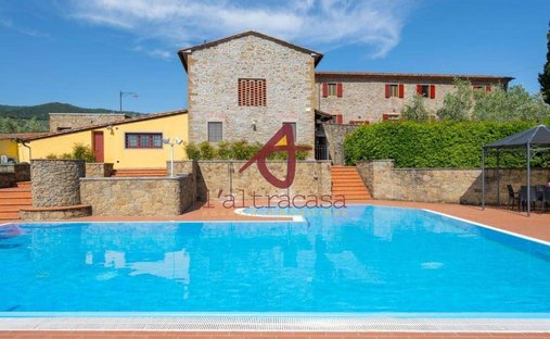 Country House in Center, Vinci, Tuscany 1