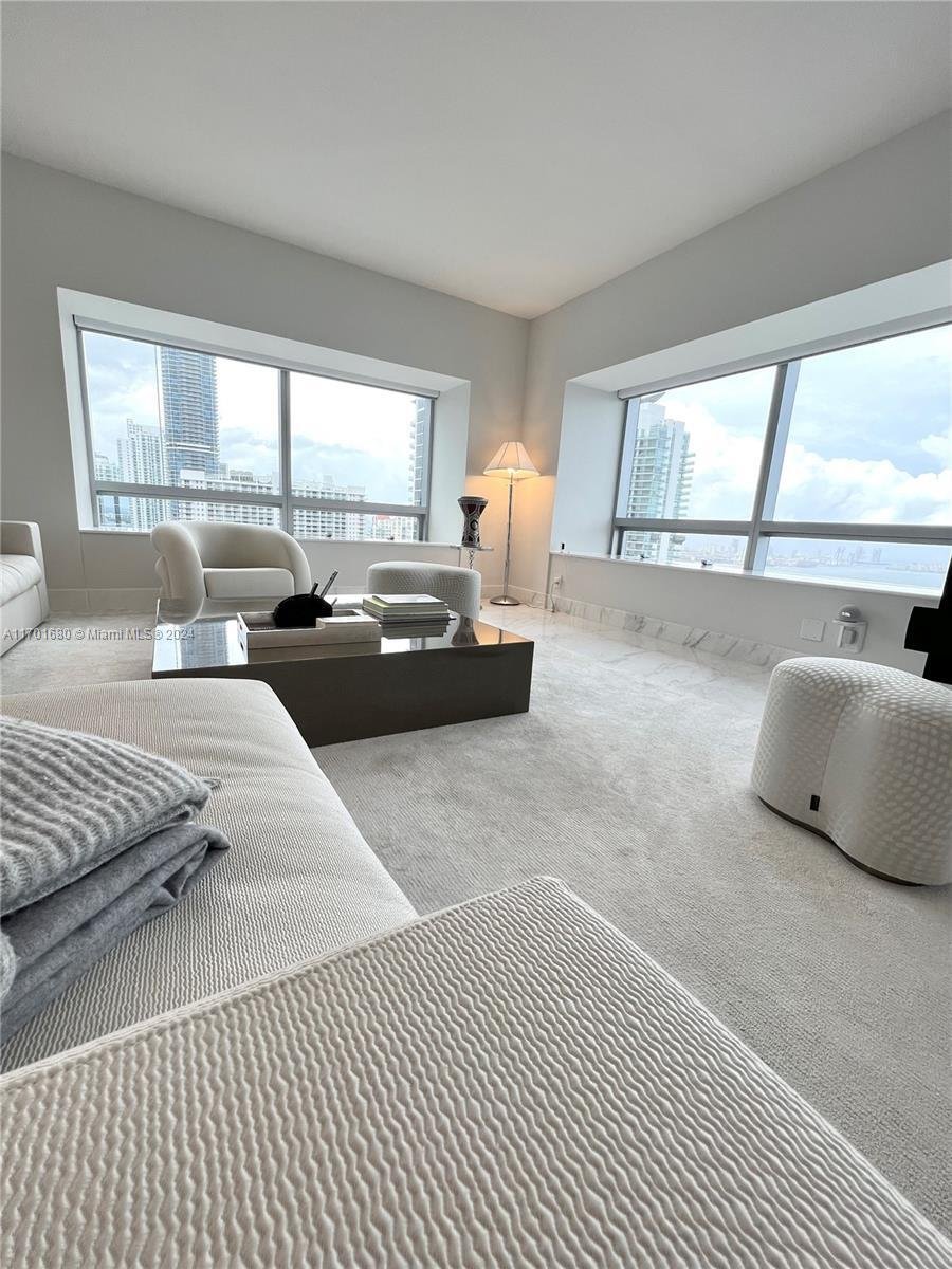 Condo in Miami, Florida, United States 1 - 16639569