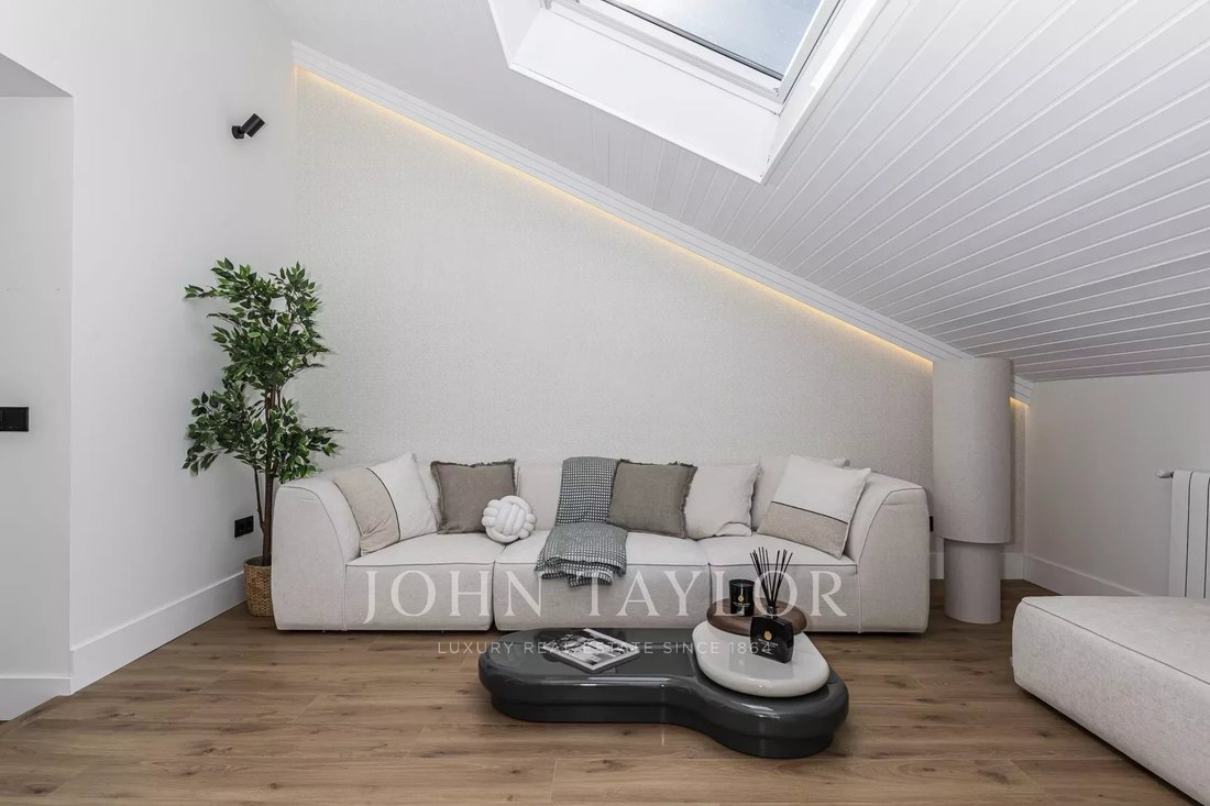 Apartment in Chamberi, Madrid, Spain 5 - 16629708
