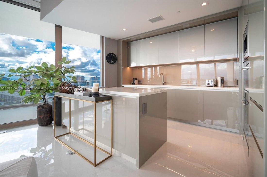 Condo in Golden Beach, Florida, United States 3 - 16636673