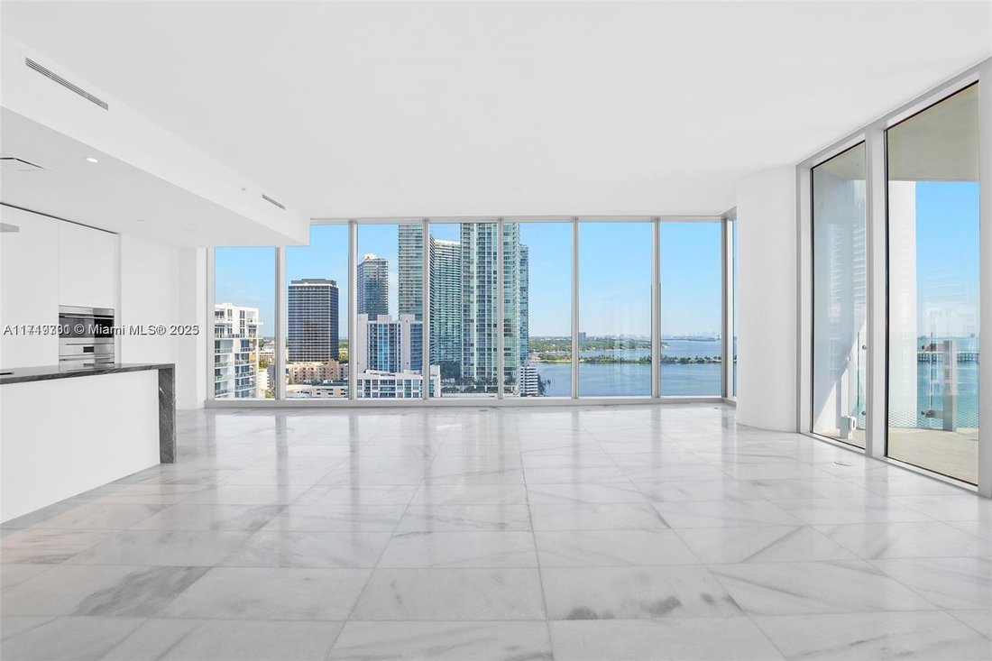 Condo in Miami, Florida, United States 4 - 16640202