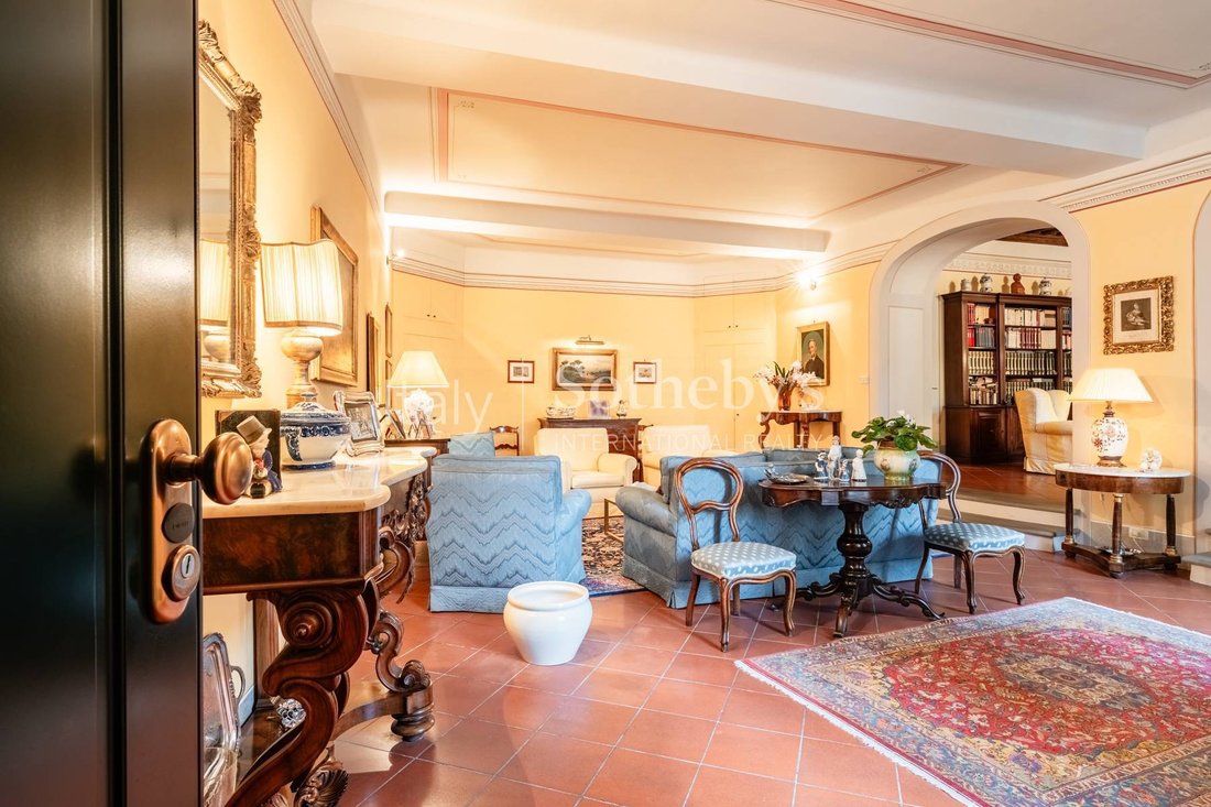 Apartment in Historic Center, Lucca, Tuscany 3 - 16648259