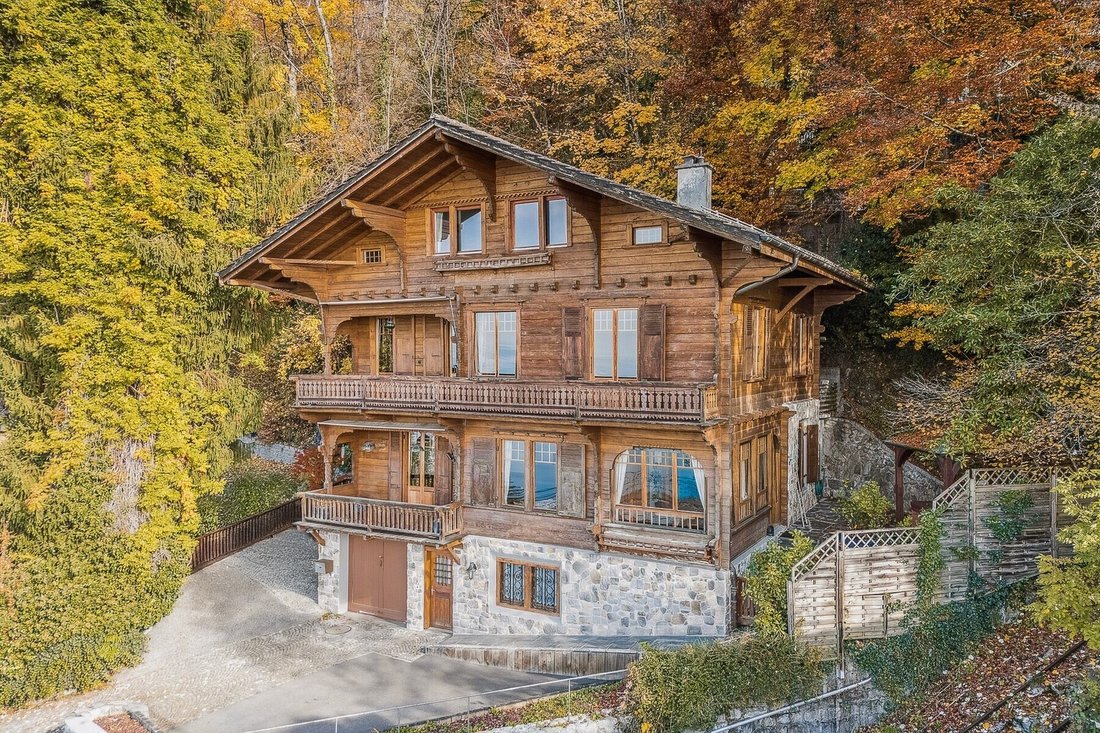 Unique, Authentic Chalet With Unmistakable Character And Breathtaking