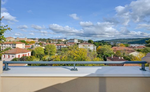 Apartment in Mazarin-Opéra-Bellegarde-Mairie, Aix-en-Provence, France 1