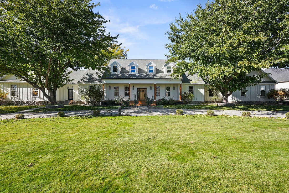 House in South Jordan, Utah, United States 2 - 16595032