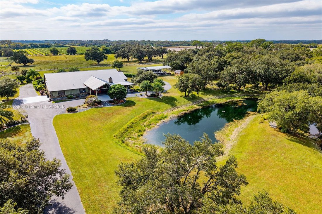 House in La Belle, Florida, United States 1 - 16637242