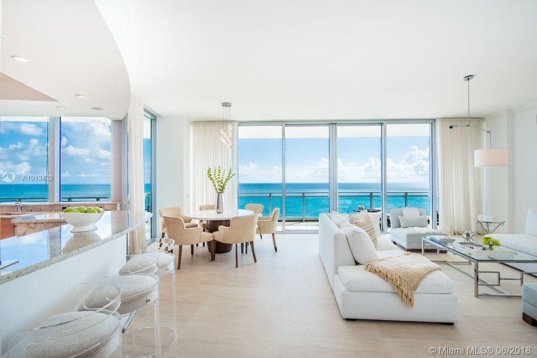 Condo in Bal Harbour, Florida, United States 1 - 16635720
