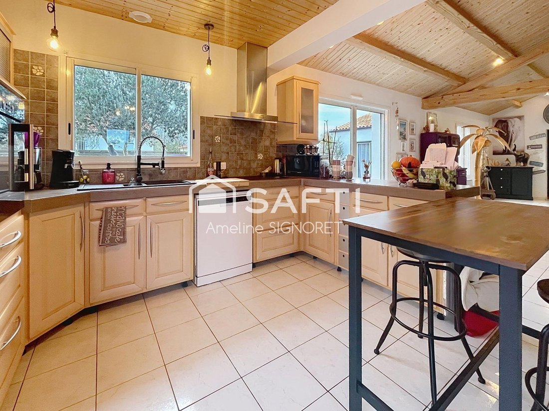 House in La Barre-de-Monts, Pays de la Loire, France 1 - 16624697