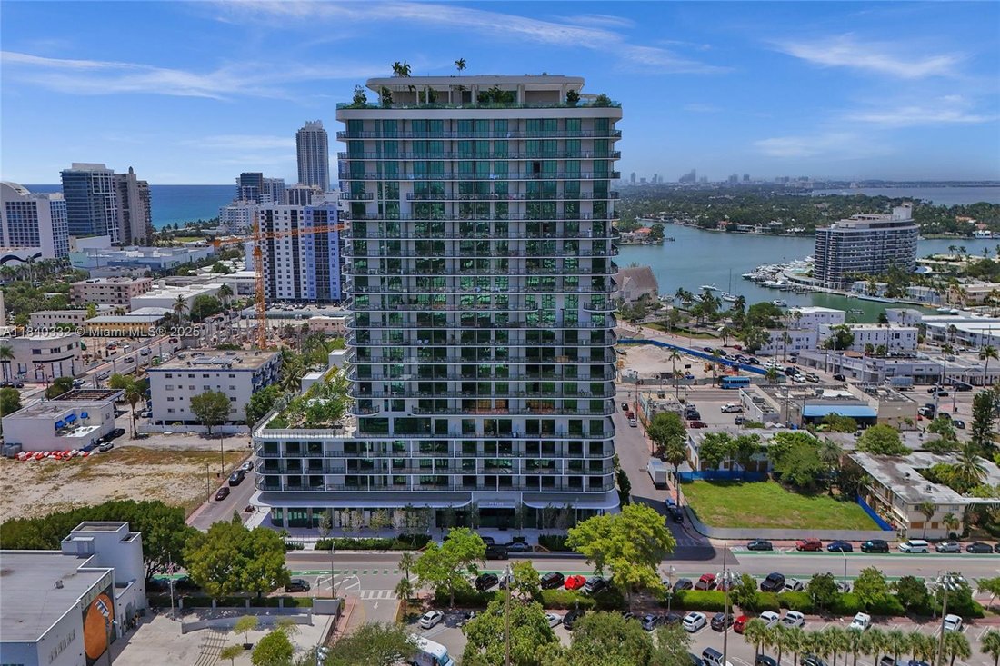 Condo in Miami Beach, Florida, United States 2 - 16639882