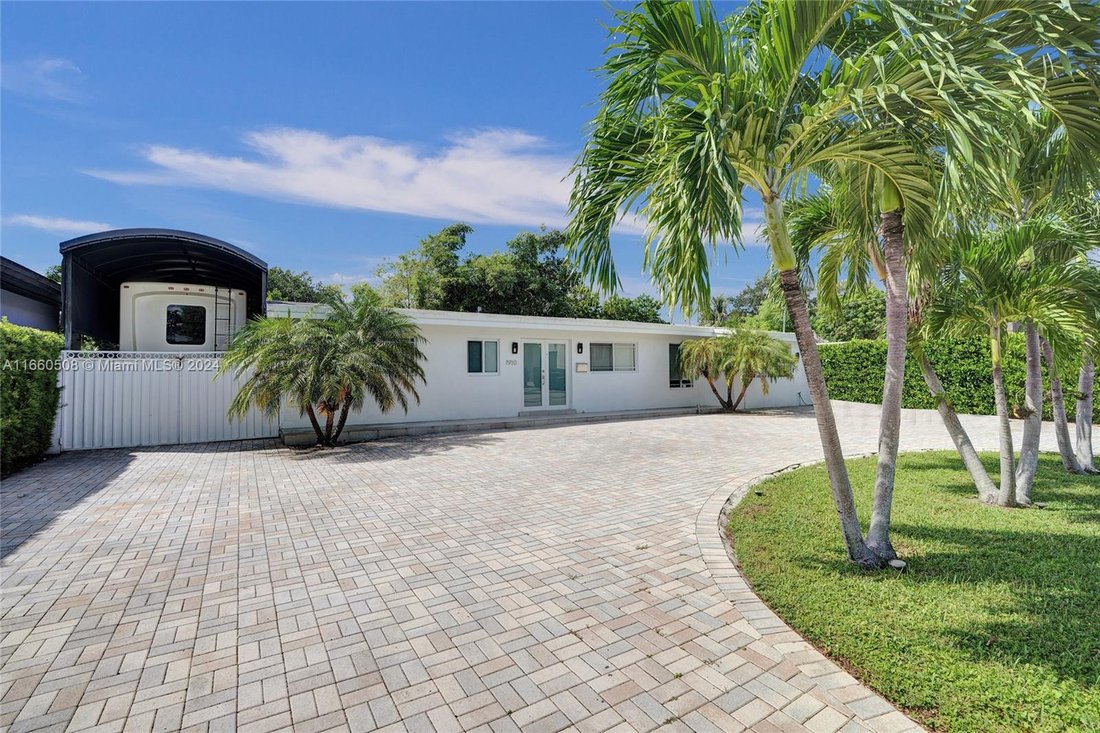 House in North Miami Beach, Florida, United States 3 - 16638288