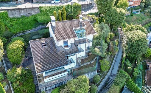 Villa in Lungo Lago-Centro, Lecco, Lombardy 1