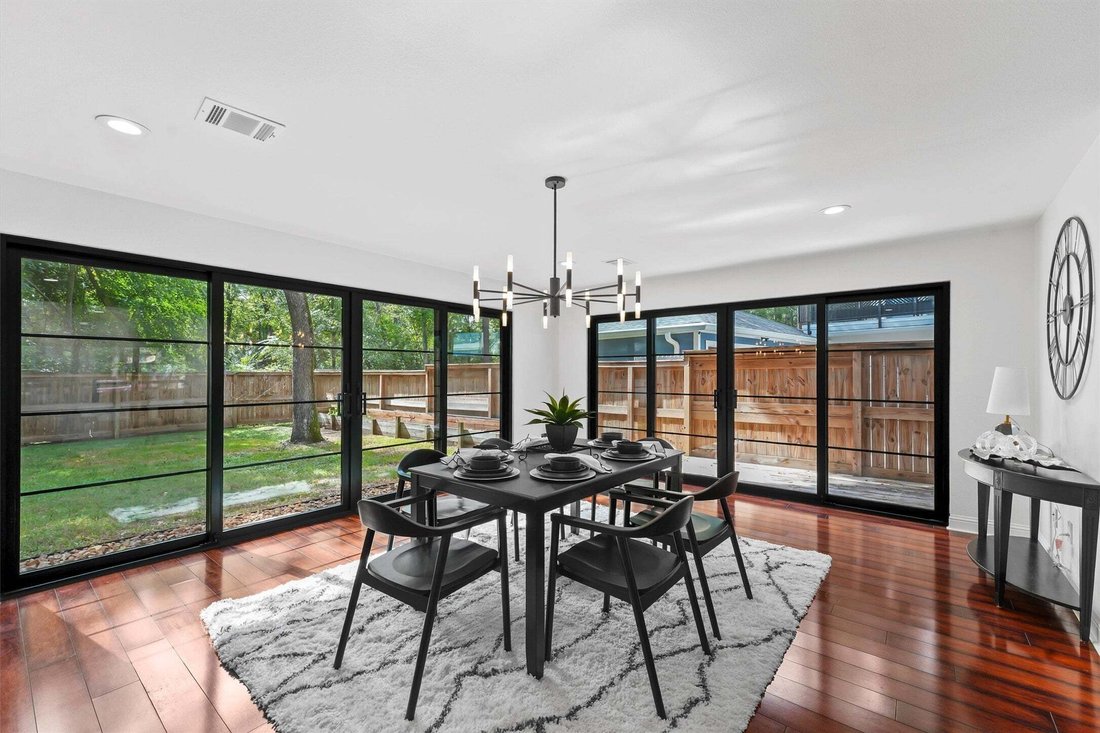 House in The Woodlands, Texas, United States 4 - 16646017