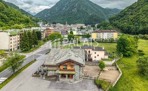 Bra, Piedmont, Italy 1