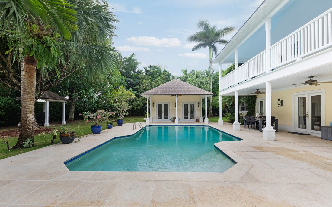 House in Nassau, New Providence, The Bahamas 1 - 16631740