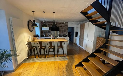 An Incredible Real Estate Asset Overlooking The Ria.