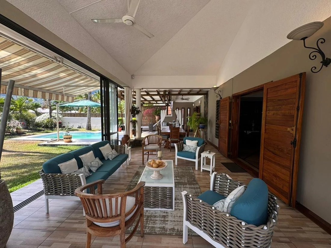 House in Grande Riviere Noire, Rivière Noire District, Mauritius 1 - 16630250