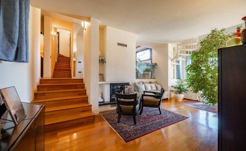 Villa in Lungo Lago-Centro, Lecco, Lombardy 1