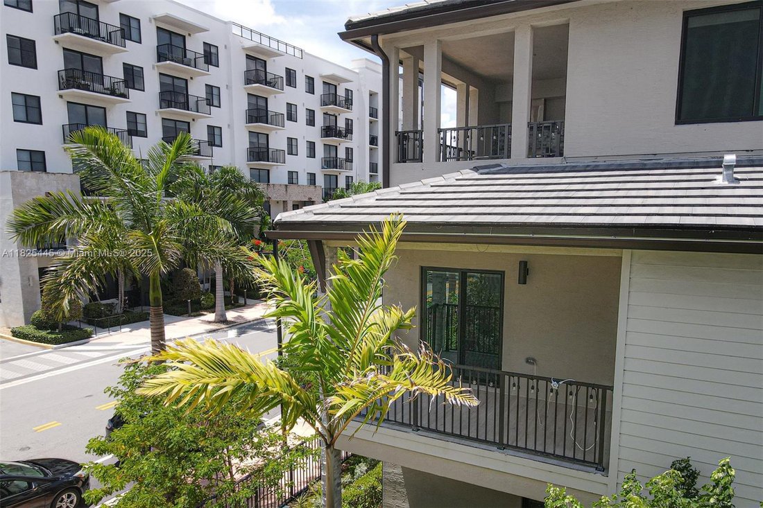 Townhouse in Miami Springs, Florida, United States 4 - 16637092