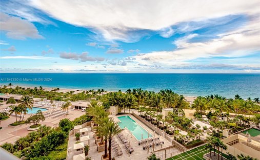 Condo in Bal Harbour, Florida, United States 1