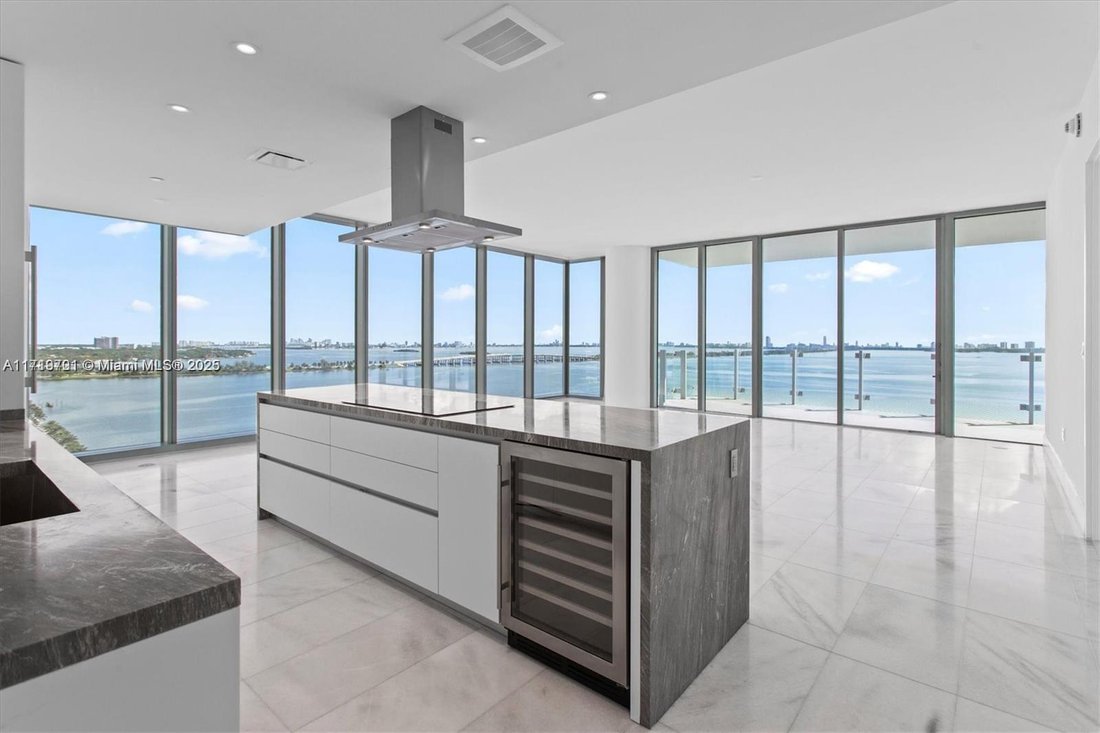 Condo in Miami, Florida, United States 2 - 16640202
