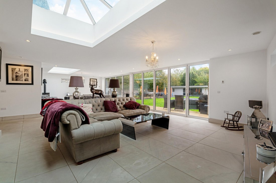 House in Thorpe, England 4 - 16631725