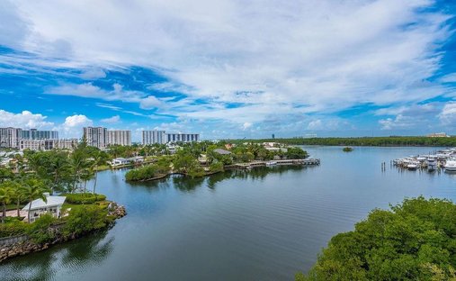 Eigentumswohnung in Golden Beach, Florida, Vereinigte Staaten 1
