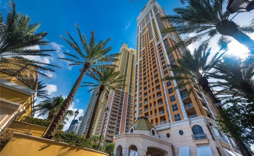 Condo in Golden Beach, Florida, United States 1