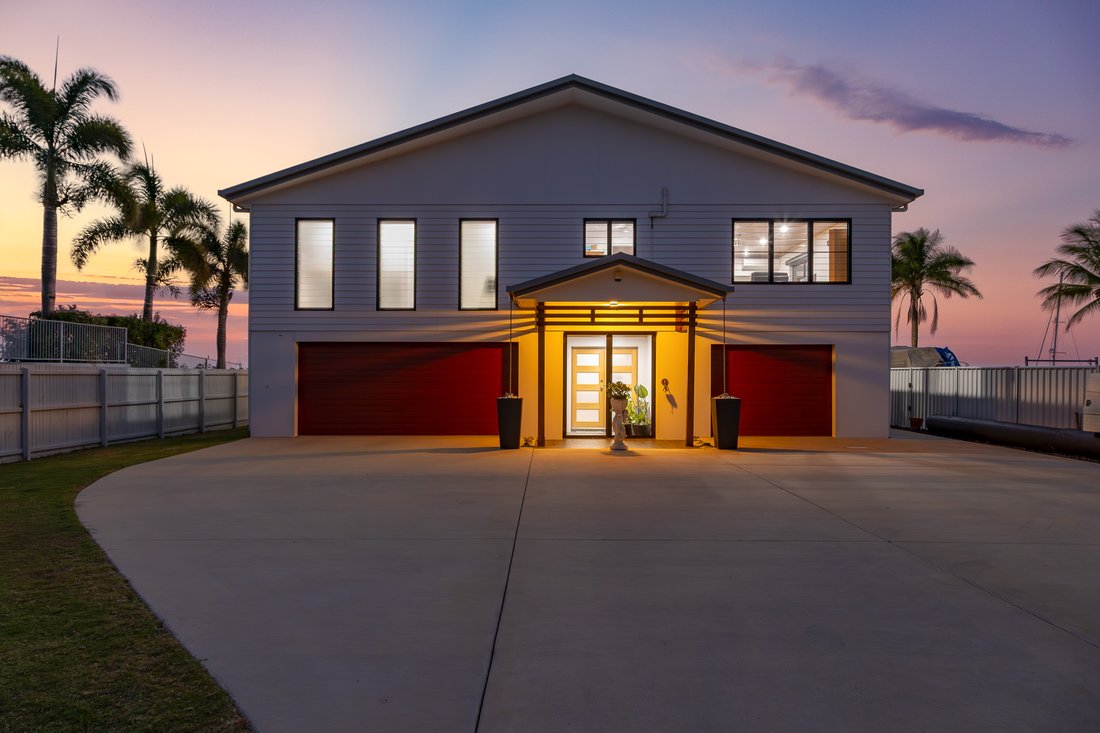 House in Burnett Heads, Queensland, Australia 3 - 16642107