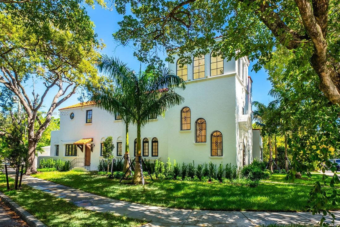 House in Miami, Florida, United States 1 - 16638169