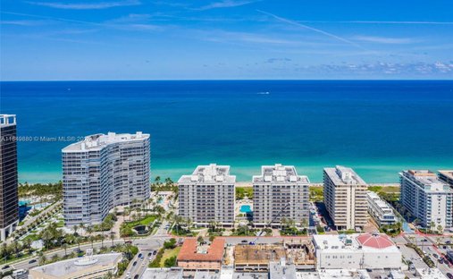 Eigentumswohnung in Bal Harbour, Florida, Vereinigte Staaten 1