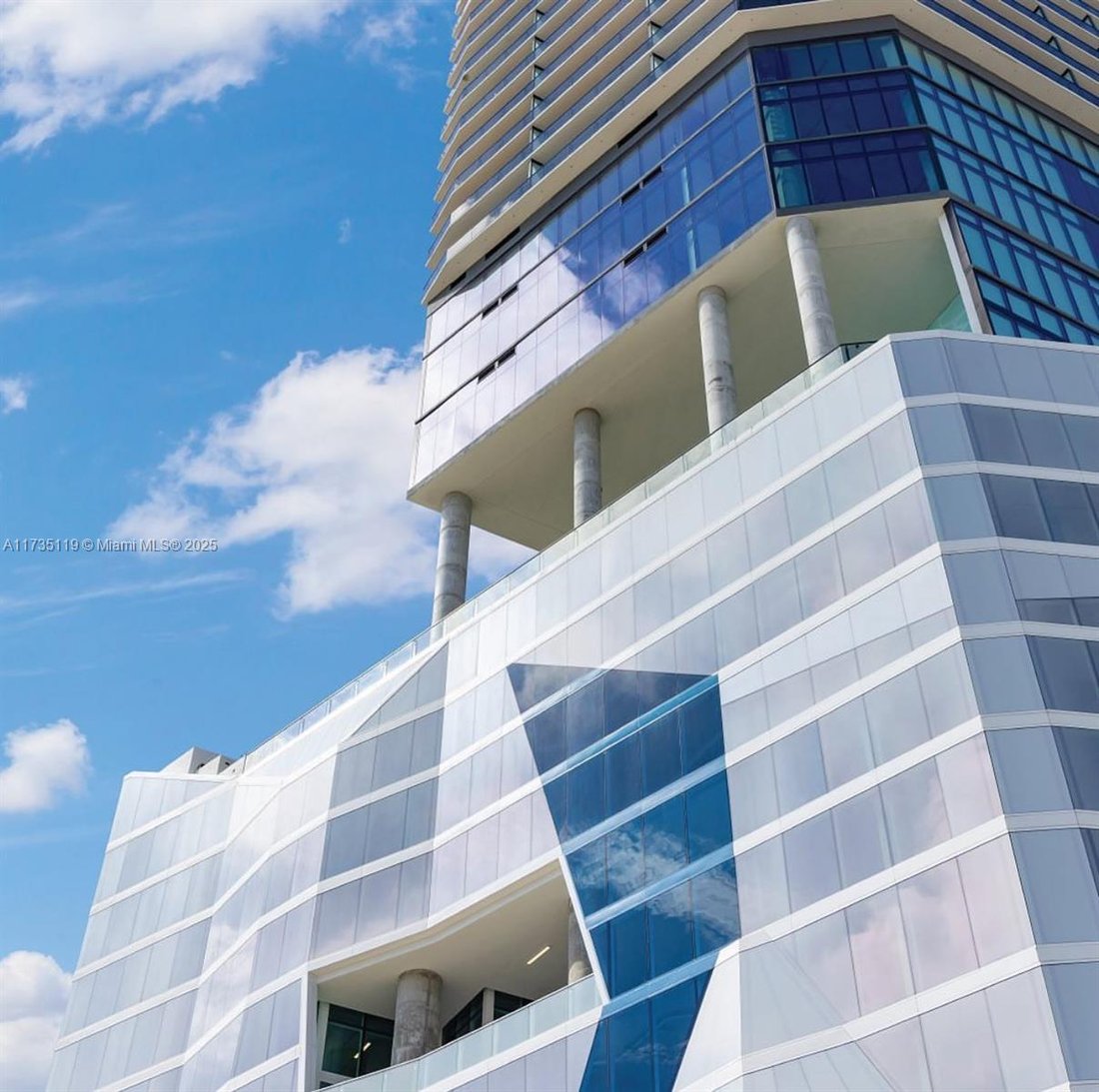 Condo in Miami, Florida, United States 2 - 16640062