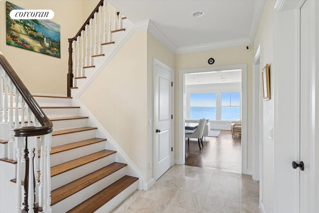 House in East Quogue, New York, United States 4 - 16645147