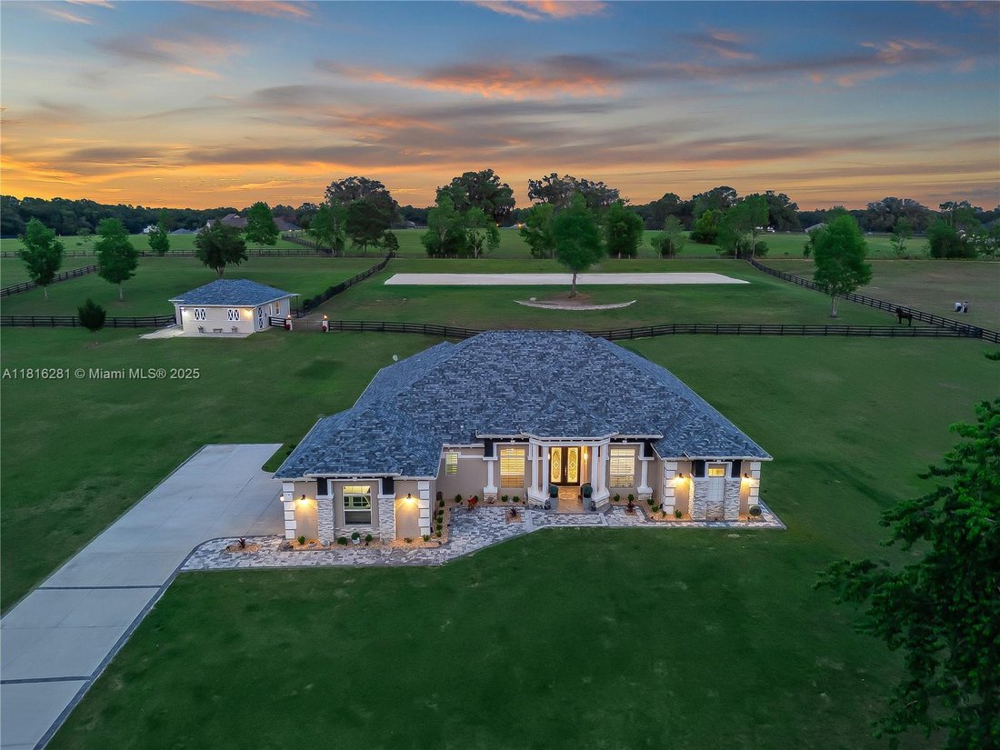 House in Ocala, Florida, United States 1 - 16640345
