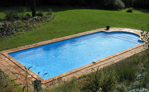 The Noble Chartreuse With Swimming Pool And Pigeoneer