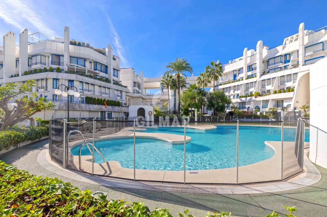 Apartment in Marbella, Andalusia, Spain 2 - 16630354