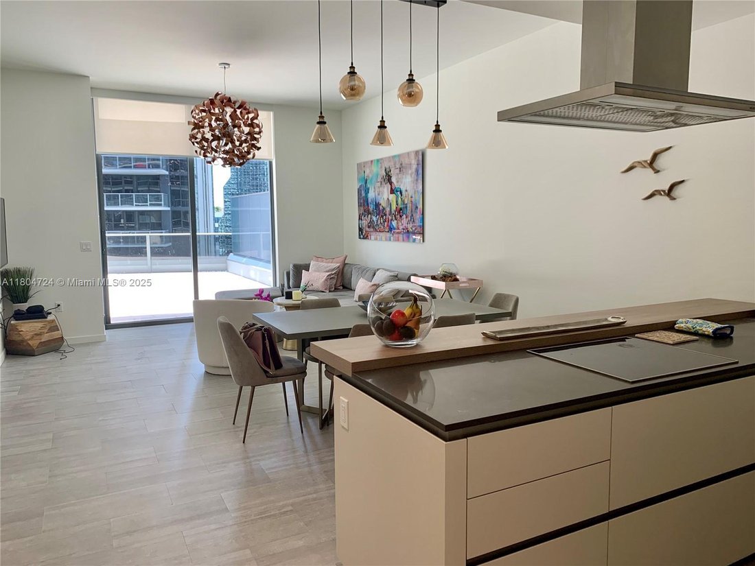 Condo in Miami, Florida, United States 5 - 16639874
