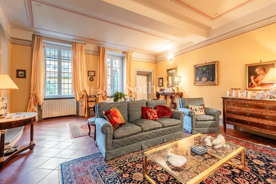 Apartment in Historic Center, Lucca, Tuscany 4 - 16648259