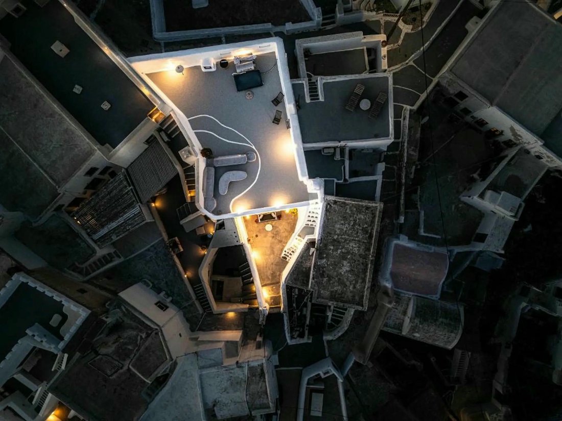 House in Thira, Aegean, Greece 4 - 16630453