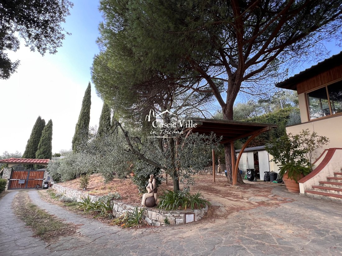 Villa in Historic Center, Prato, Tuscany 4 - 16616914