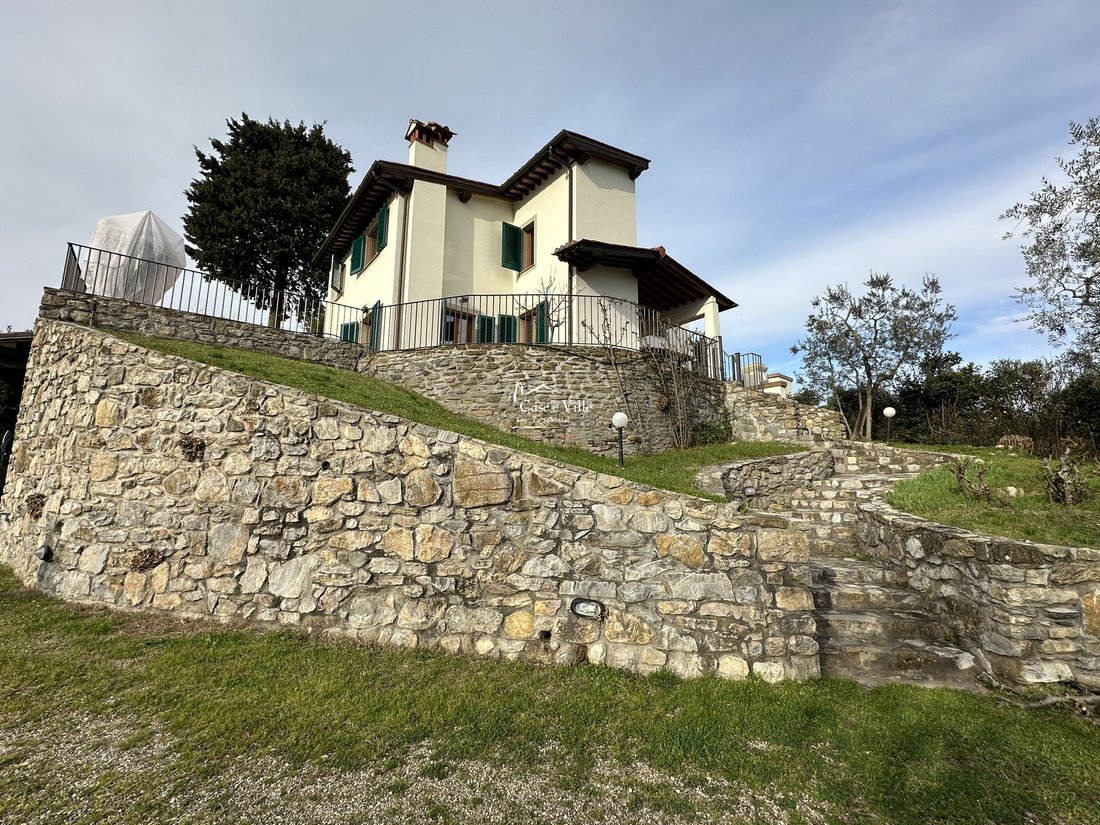 Country House in Center - La Rocca, Comeana, Tuscany 1 - 15743375